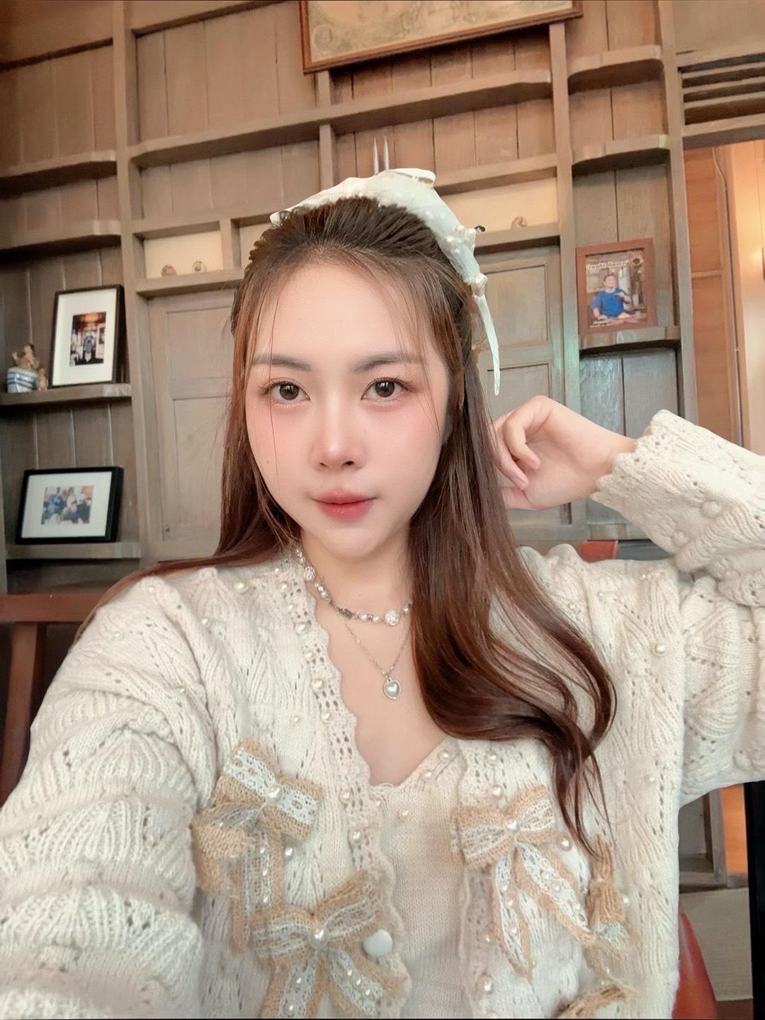 Profile image 1