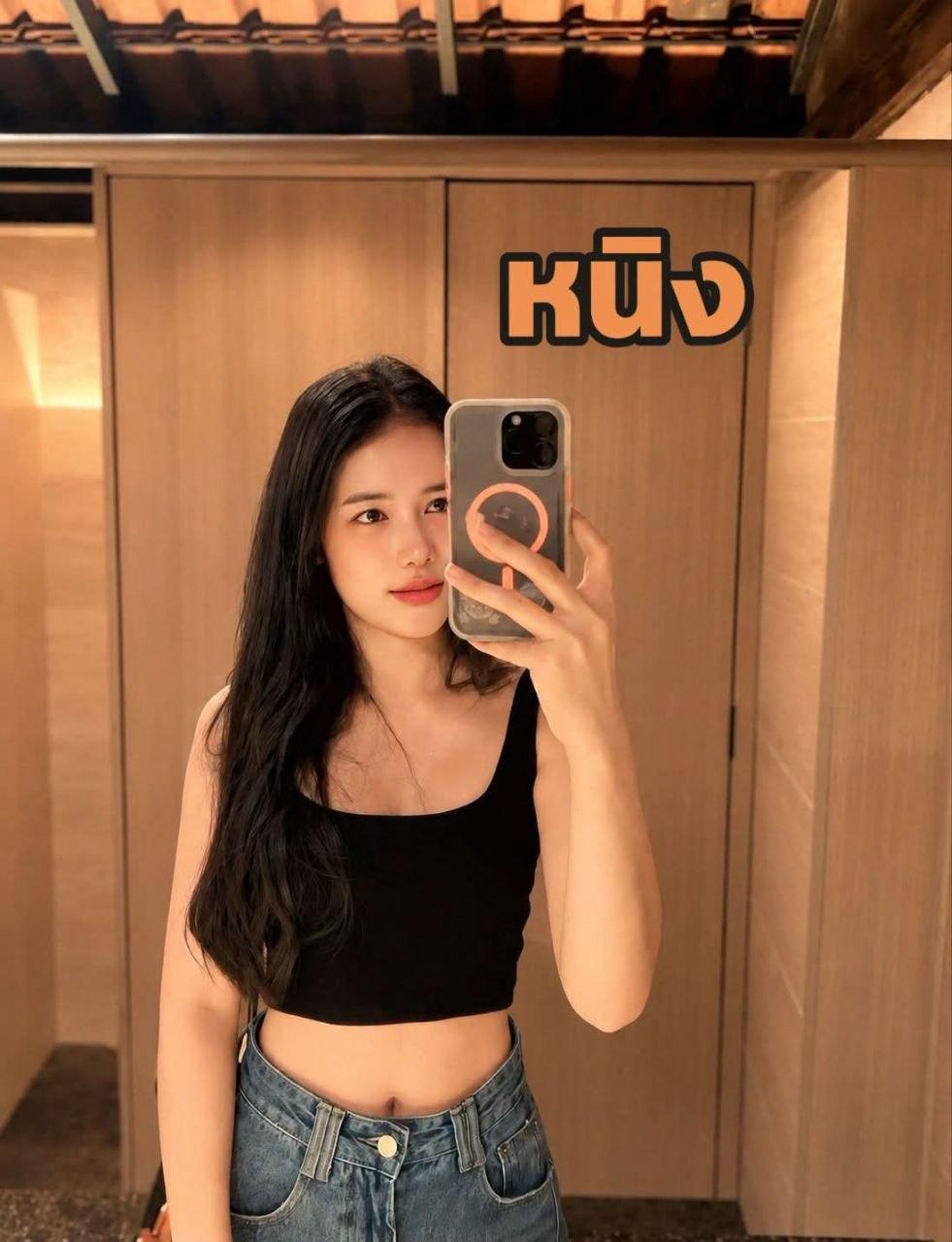 Main profile image