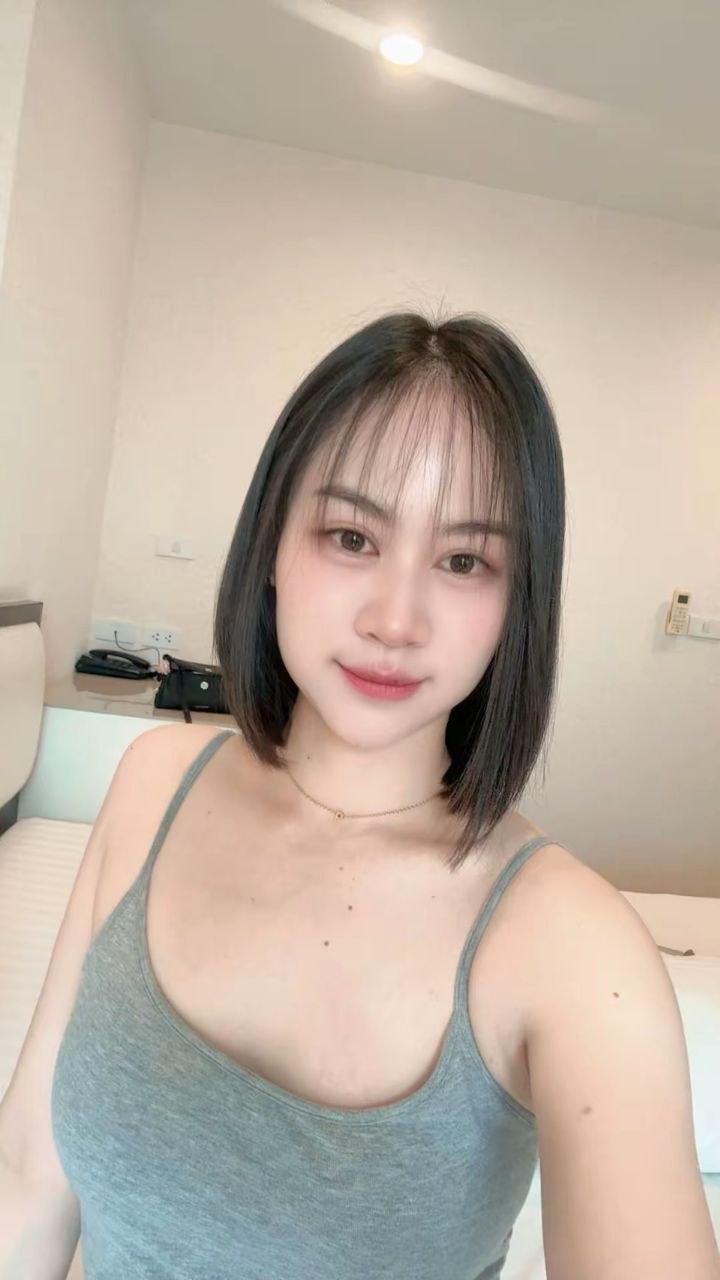 Profile image 4