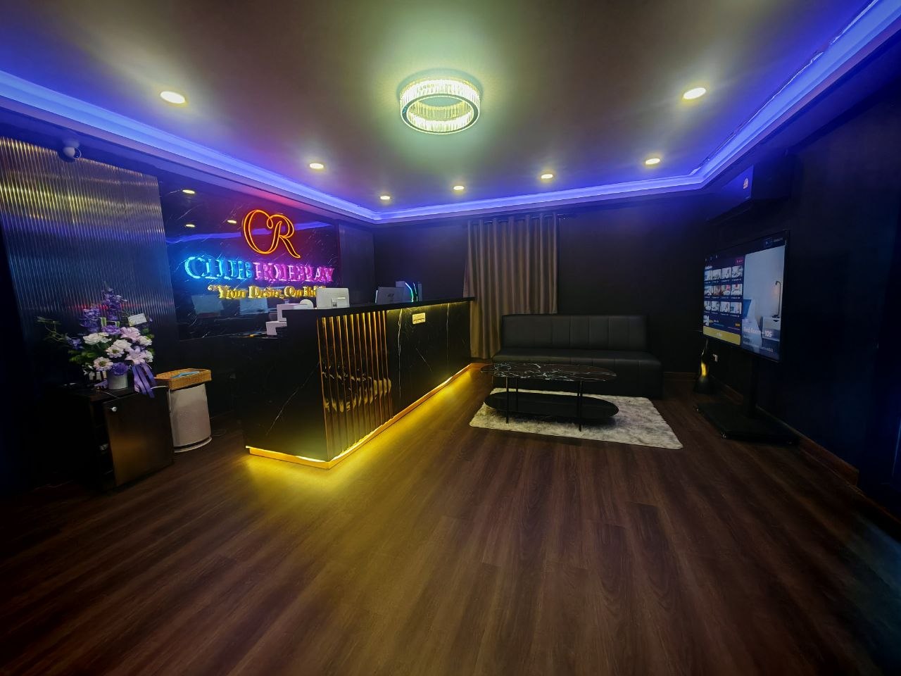 Shop image 1